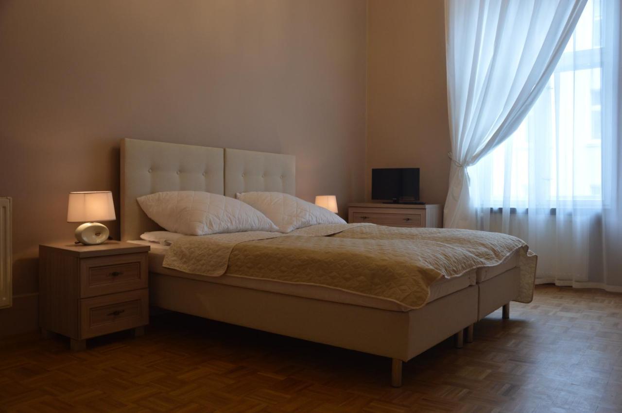 Ada Aparthouse Вроцлав Екстер'єр фото
